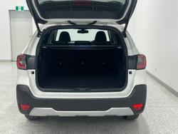 2025 Subaru Outback AWD Touring