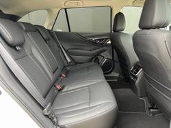 2025 Subaru Outback AWD Touring