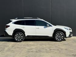2025 Subaru Outback AWD Touring