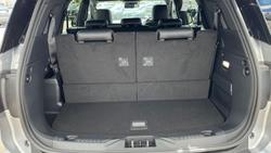 2025 Ford Everest Platinum