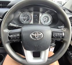 2021 Toyota Hilux SR