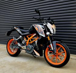 KTM 390 Duke
