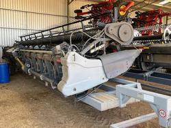 2013 Gleaner S77 Harvester & 40' Dynaflex 9250 Front