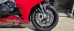 2014 APRILIA RSV4 FACTORY RED