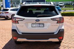 2024 Subaru Outback AWD Touring 6GEN MY25 AWD Crystal White
