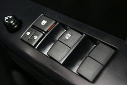 2025 Toyota Hilux SR