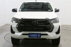 2021 Toyota Hilux SR
