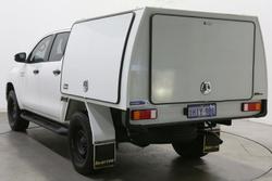 2021 Toyota Hilux SR