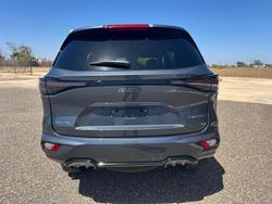 2025 Isuzu MU-X LS-T