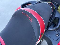 2010 Honda VFR1200F Red