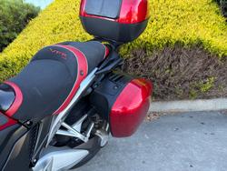 2010 Honda VFR1200F Red
