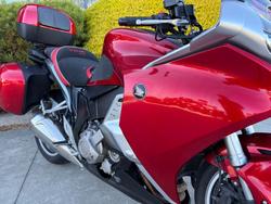 2010 Honda VFR1200F Red