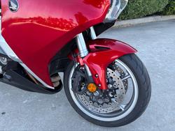 2010 Honda VFR1200F Red