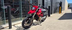 2007 DUCATI HYPERMOTARD 1100 RED