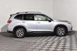 2019 Subaru Forester 2.5i