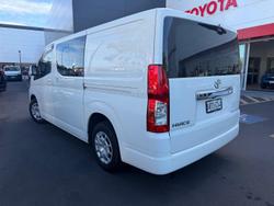 2022 Toyota Hiace