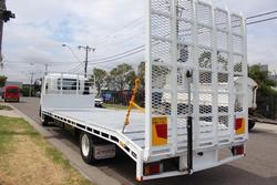 2017 Isuzu F Series FSR120/140-240 WHITE