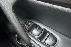 2014 Nissan X-TRAIL ST