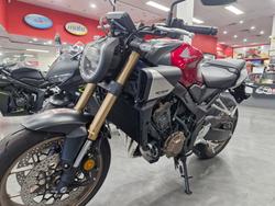 2024 Honda CB650R RED