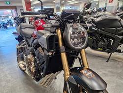 2024 Honda CB650R RED