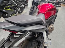 2024 Honda CB650R RED