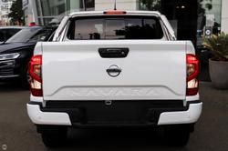 2025 Nissan Navara ST