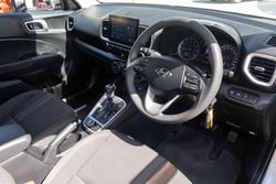 2020 Hyundai Venue Active