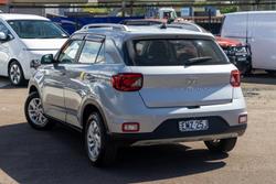 2020 Hyundai Venue Active