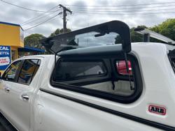 2018 Toyota Hilux SR5