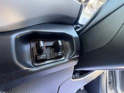 2025 Ford Everest Ambiente