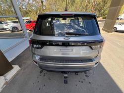 2025 Ford Everest Ambiente