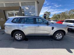 2025 Ford Everest Ambiente