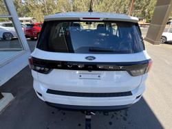 2024 Ford Everest Ambiente