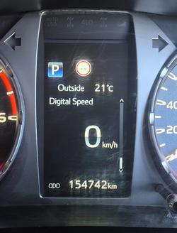 2021 Toyota Hilux SR5