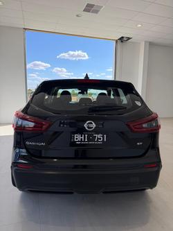 2020 Nissan QASHQAI ST