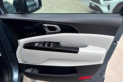 2022 Kia Carnival Platinum