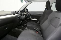 2020 Suzuki Swift GL Navigator