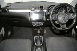 2020 Suzuki Swift GL Navigator