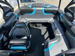2020 Camero Vision 21v Bowrider