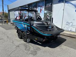 2020 Camero Vision 21v Bowrider