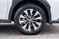 2025 Subaru Outback AWD Touring