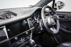 2023 Porsche Macan T