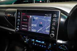 2021 Toyota Hilux SR5