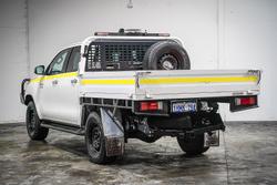 2021 Toyota Hilux SR5