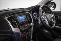 2021 Mitsubishi Triton GLS