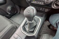 2022 Toyota Hilux SR5