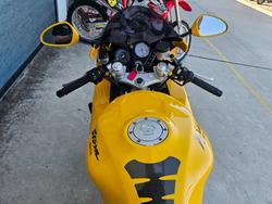 1998 Honda VTR1000F (FIRESTORM) Yellow