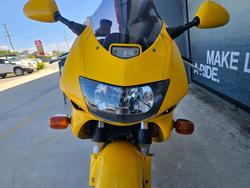 1998 Honda VTR1000F (FIRESTORM) Yellow