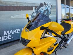 1998 Honda VTR1000F (FIRESTORM) Yellow