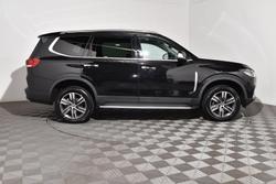 2023 LDV D90 Executive